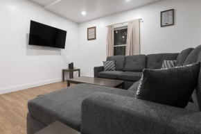 Large 5BR 2BA just minutes from the Falls